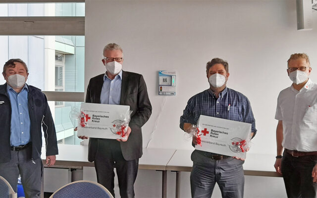 Der BRK Kreisverband Bayreuth zeichnet verdiente Partner im Kampf gegen die Pandemie aus.
