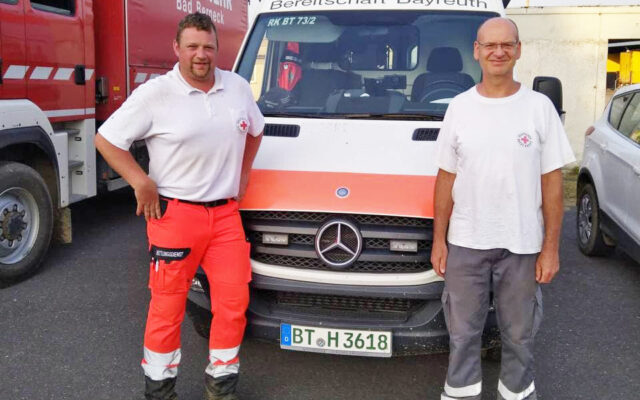 Bayreuther RTW kehrt vom Einsatz aus Rheinland-Pfalz zurück