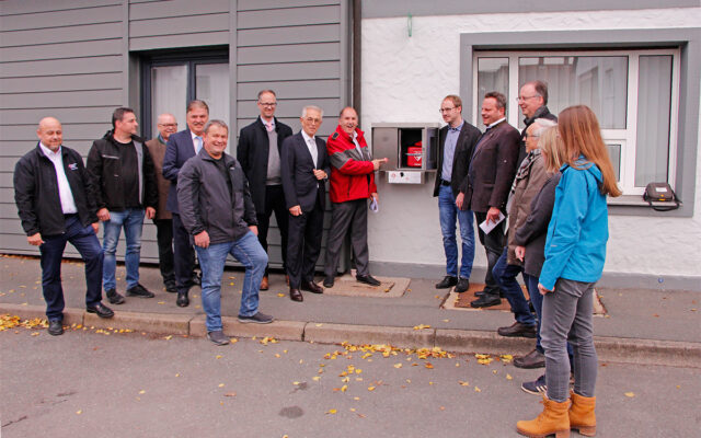 261. öffentlich-zugänglicher Defibrillator im Leitstellenbereich Bayreuth/Kulmbach in Betriebgenommen