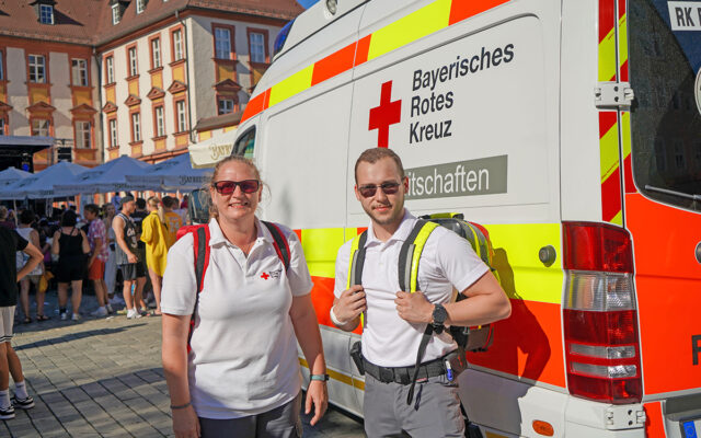 Ehrenamtliche Sanitäter des BRK Kreisverband Bayreuth beim Bayreuther Bürgerfest.
