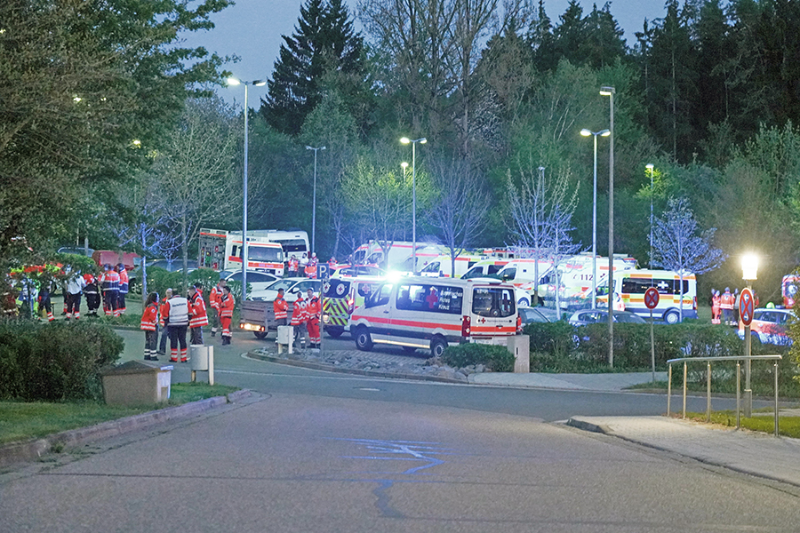 Am 06.05. wurden Einsatzkräfte des BRK-Kreisverbandes Bayreuth aufgrund Gasaustritts zur Evakuierung eines Pegnitzer Krankenhauses gerufen,