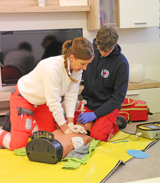 "SanBox"-Ausbildung 2025 - Reanimations-Training.