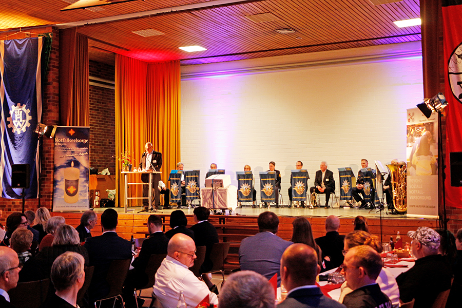 20 Jahre PSNV-Team Bayreuth – zwei Jahrzehnte menschliche Fürsorge in Krisensituationen. Blick in den Saal.