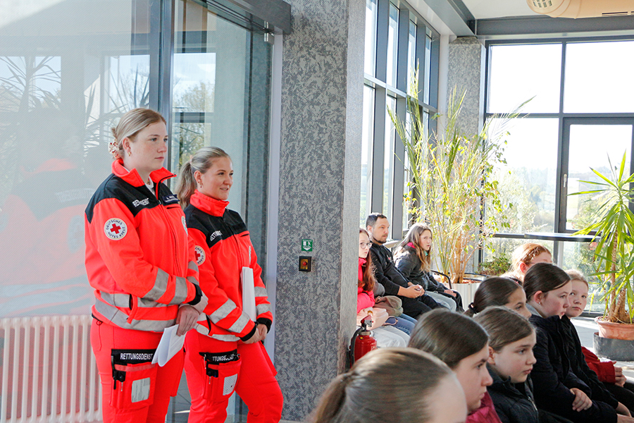 Girls'day 2026 - ADAC Luftrettung und BRK-Bayreuth öffnen ihre Türen.