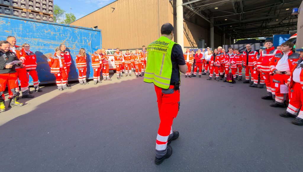Einsatzbesprechung vor dem FunRun