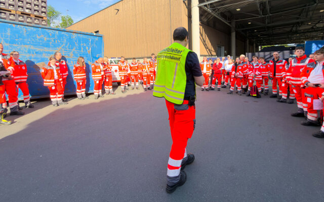 Einsatzbesprechung vor dem FunRun