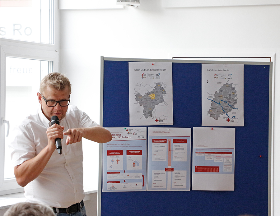 Pilotprojekt Pflegenotruf soll Versorgungslücken im Notfall schließen - Kick-off bringt Blaulicht und Pflege an einen Tisch - Markus Ruckdeschel, KGF BRK-Bayreuth.